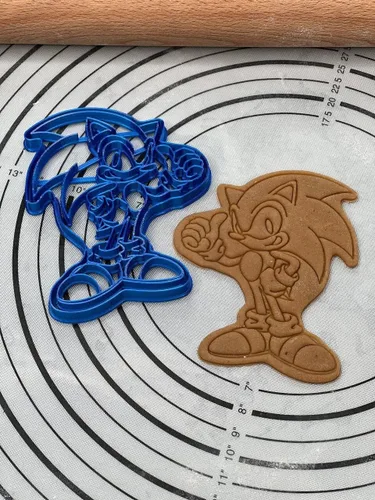 Vista 2 de Cortador y molde de galletas Sonic de 5.1 pulgadas producido por 3D Kitchen Art