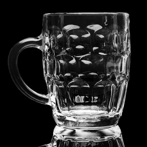 Vista 4 de Taza de cerveza alemana con hoyuelos, 19 onzas de grosor, tazas de cerveza de vidrio con asa, perfectas para fiestas de Oktoberfest, taza de amantes