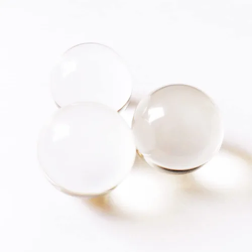 Vista 2 de Bolas de acrílico transparentes sólidas de 1 pulgada +/-0.005 pulgadas