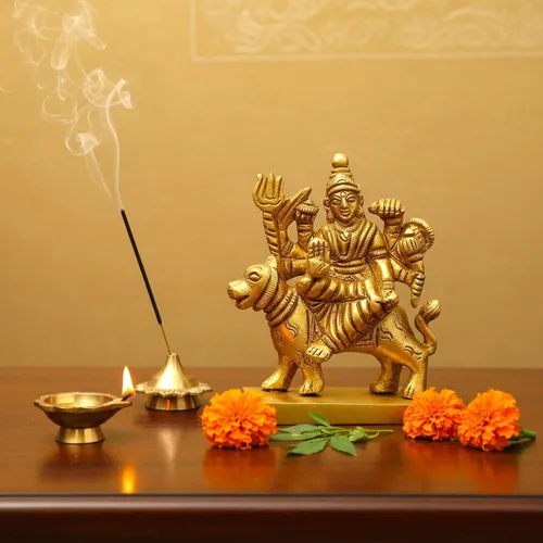 Vista 5 de LOVENSPIRE Estatua de diosa Lakshmi de latón macizo para Pooja (3.5 pulgadas) – Ídolo de la deidad espiritual india para decoración de mandir