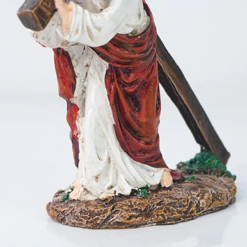 Vista 5 de DreamsEden Figura religiosa pequeña de 4.7 pulgadas con cruz de Jesús, figura religiosa de pequeño Jesús que lleva la cruz en el camino al calvario