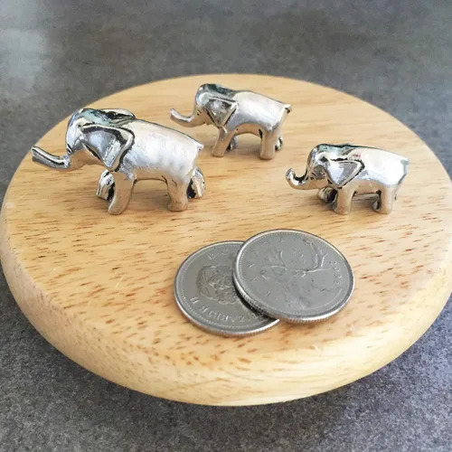 Vista 4 de Basic Spirit Figuras en miniatura de peltre de elefante, estatua de buena suerte, regalo