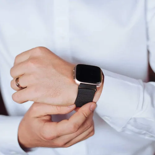 Vista 3 de Amzpas - Bandas compatibles con Fitbit Versa 2 / Fitbit Versa SE/Fitbit Versa Lite/Fitbit Versa, correas de malla de acero inoxidable transpirable