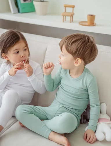 Vista 30 de AVAUMA - Pijama para niños y niñas de algodón básico para uso diario