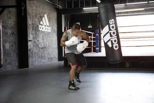 Vista 5 de adidas Speed Home Gym - Bolsa pesada para boxeo, artes marciales mixtas, entrenamiento de kick boxing, fitness y entrenamiento cardiovascular