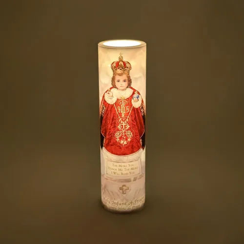 Vista 6 de Santo Niño de Praga, Vela LED sin llama de oración de devoción, The Saints Collection