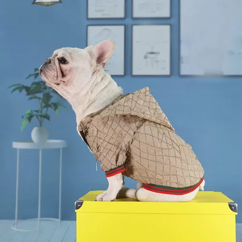 Vista 6 de Sudadera con capucha para perro Ropa de lujo para perros Chaqueta de invierno para cachorros Abrigo clásico de diseñador para mascotas Francés