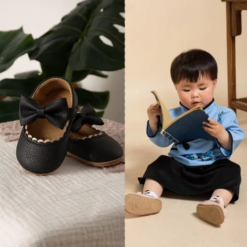 Vista 3 de Oamico Mary Jane - Zapatos planos de goma antideslizantes con lazo para niñas y bebés, zapatos de vestir de princesa para recién nacidos