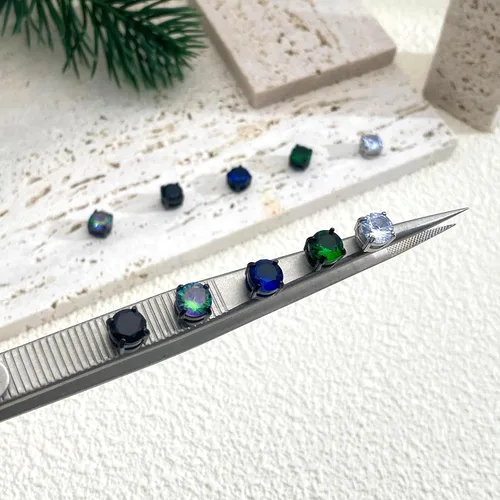Vista 4 de KWUNCCI Magnetic Stud Earrings for Men, 5 Pairs Stainless Steel Clip On Earrings for Men Studs, Non Pierced Earrings for Men, Fake Earrings Men, Non
