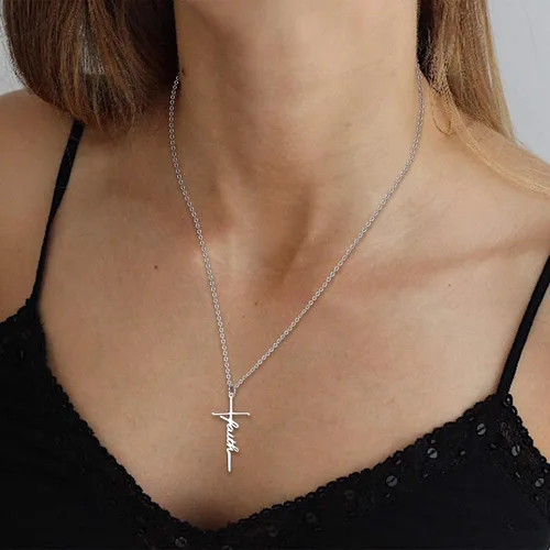 Vista 3 de Jewenova Collar de cruz de fe, collar con colgante de fuerza de esperanza amada, joyería religiosa, regalo para mujer, collar de cadena con colgante
