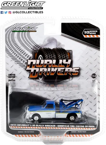 Vista 2 de Greenlight 46100-B Dually Drivers Series 10-1972 Chevy C-30 Dually Wrecker - División de Pruebas de Neumáticos Escala 1:64 Diecast