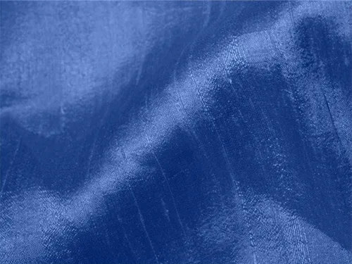 Vista 3 de The Design Cart Tela de seda cruda Bangalore lisa azul oscuro para artes y manualidades, bricolaje, costura y otros proyectos de costura, vestido