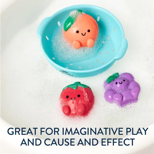 Vista 5 de Itzy Ritzy Juguetes Rociadores de Baño – Juego de 3 Juguetes de Baño Texturizados con Forma de Fruta y 1 Colador Rociador – Itzy Splash Pals