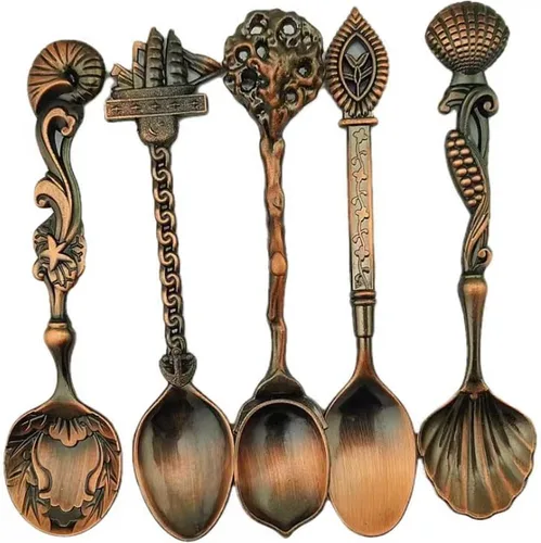 Vista 4 de Juego de 5 mini cucharas de oro vintage Demitasse Cuchara Cuchara 5 cucharas vintage doradas