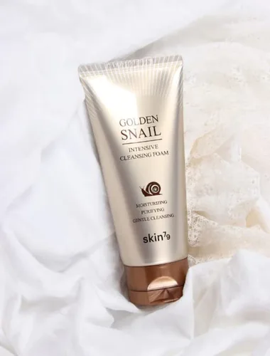 Vista 2 de SKIN79 Golden Caracol Intensive Cleansing Foam Concentrated Moisture Booster Cuidado de la piel hecho en Corea