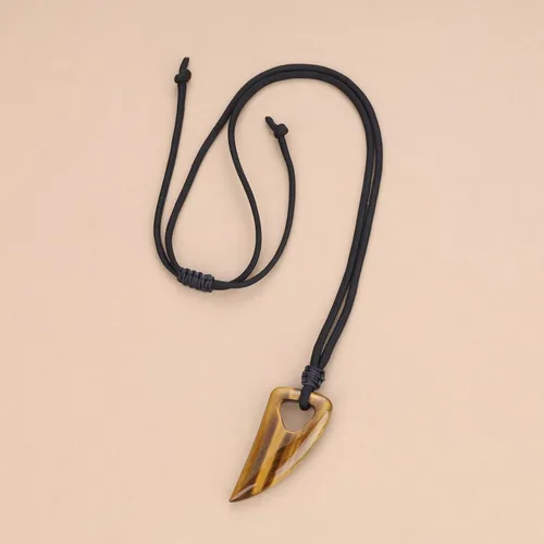 Vista 6 de COAI Collar de diente de lobo con colgante de piedra de amuleto para hombre y mujer