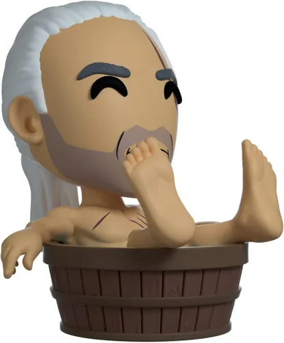 Vista 4 de Youtooz Bathtub Geralt - Figura de vinilo de 3.3 pulgadas, colección oficial de la colección The Witcher de The Witcher