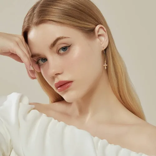Vista 3 de Aretes colgantes de oro de 14 quilates S925 de corte curvo con alambre fino para mujer