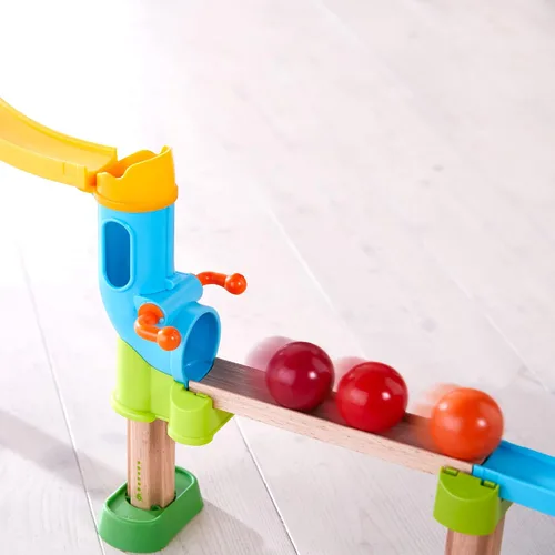 Vista 8 de HABA Kullerbu Traffic Jam Ball Track Juego de 33 piezas con embudo