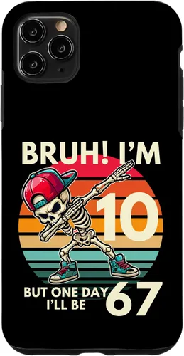 Vista 13 de Bruh I'm 10 But One-Day I'll Be 67 Retro 10th Birthday Kids Case for iPhone 17