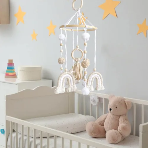 Vista 2 de Móvil de macramé para cuna – Móvil neutro de género para decoración de guardería – Decoración bohemia para colgar en la pared de arcoíris – Borlas