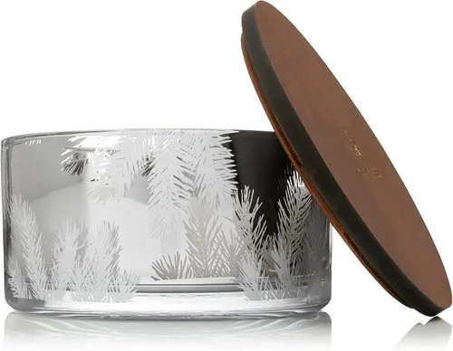 Vista 8 de Velas Thymes Frasier Fir - Colección Statement - Plata con diseño de aguja de pino - Velas perfumadas para decoración del hogar - Notas de aguja