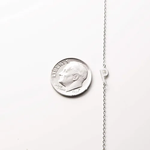 Vista 6 de Collar con inicial pequeña en el costado de plata fina
