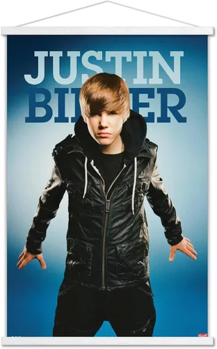 Vista 20 de Trends International Justin Bieber - Fly Wall Poster, 14.725" x 22.375", Barnwood Framed Version Versión enmarcada Barnwood