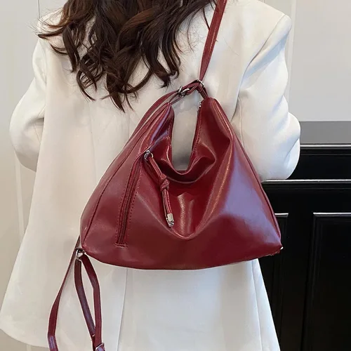 Vista 7 de Amplia bolsa de hombro, práctica mochila de piel sintética resistente al desgaste con correa ajustable para mujeres y niñas, Negro