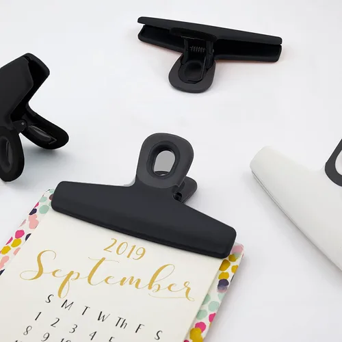 Vista 3 de COOK WITH COLOR Clips para alimentos – Clips anchos y resistentes, clips grandes para bolsas para almacenamiento de alimentos con agarre hermético