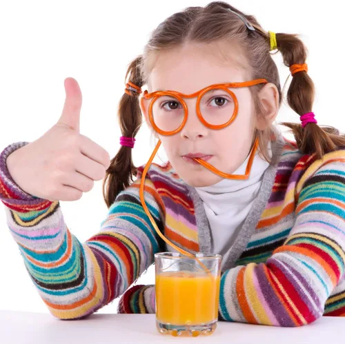 Vista 6 de 8 vasos de paja tontos, pajitas locas y divertidas, novedosas gafas para beber para reuniones anuales, fiestas divertidas, cumpleaños, varios