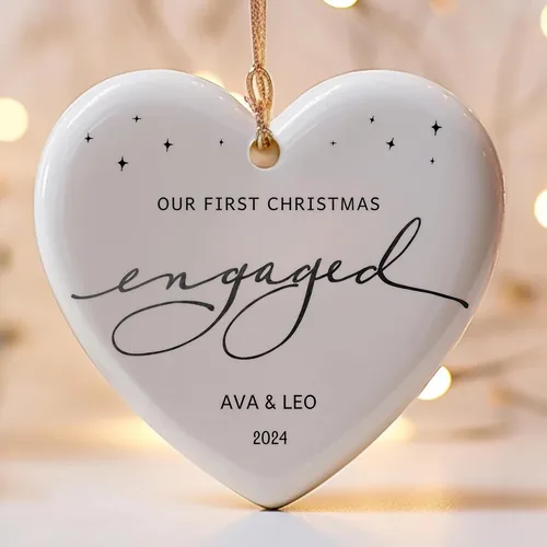 Vista 7 de Cozzies Adorno de Navidad personalizado, nuestro primer regalo de compromiso de Navidad, regalo de boda