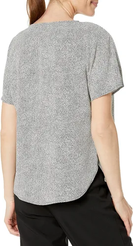 Vista 2 de Anne Klein Blusa de manga corta para mujer con escote Bateau