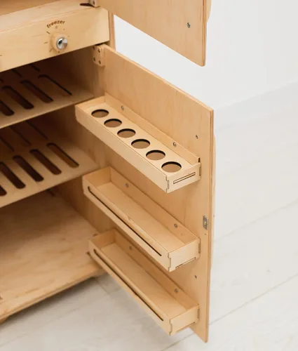 Vista 9 de Refrigerador de juguete de madera para niños pequeños, juguetes Montessori para niños, regalo para decoración de sala de juegos de 2º y 3º Nogal