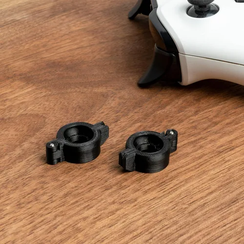 Vista 6 de Glistco Joy Guardians - Joystick Stabilizer Clamps Compatible with Xbox Series X and S Controllers (Black & White) (Black)