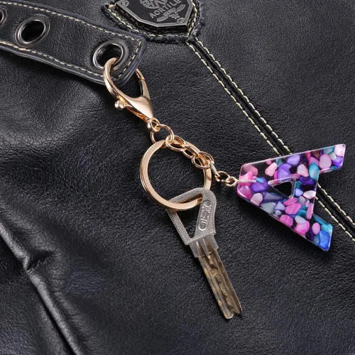 Vista 4 de Llavero de letra A para mujer, con cristales lindos, llavero con inicial