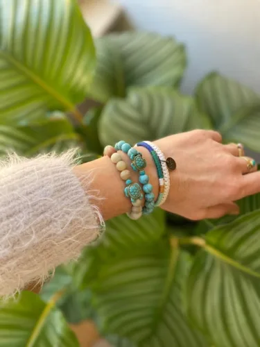 Vista 6 de Fahlo Pulsera de seguimiento de tortuga marina, elástica, soporta la conservación de tortugas marinas, talla única para hombres y mujeres, Piedra