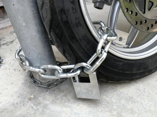 Vista 4 de WANLIAN Cerradura de cadena de seguridad con 0.315 in de grosor de acero endurecido especial de cadena redonda Cerraduras de cadena de ciclismo
