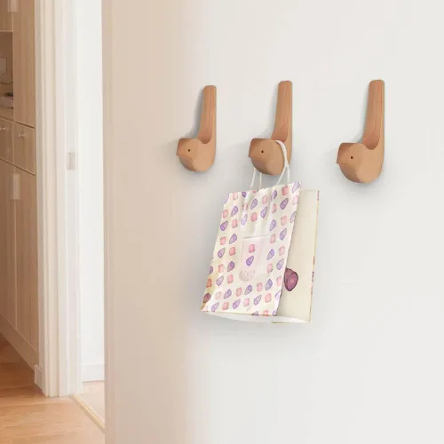 Vista 7 de Ganchos de pared de pájaros de grano de madera, ganchos para colgar en la pared, paquete de 3