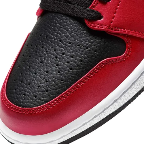Vista 8 de Nike Men's Air Jordan 1 Low Sneaker