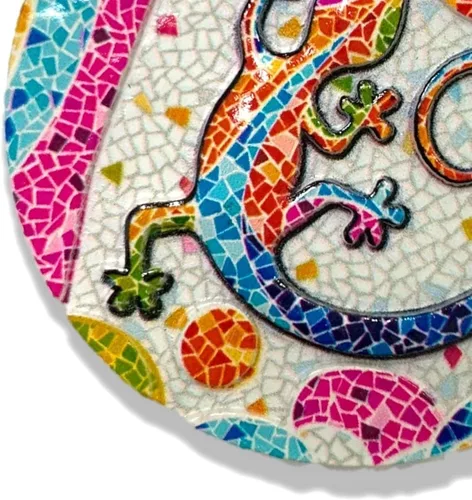 Vista 2 de A-ONE Barcelona Park Güell Lizard España 3D Home Round Freezer Magnet 1PC+Park Guell Landscape Iron On Patch 1PC Imán de nevera de ciudad, parche