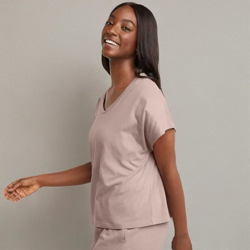 Vista 7 de Hanes Camiseta de manga corta con cuello torcido original para mujer, ajuste cuadrado