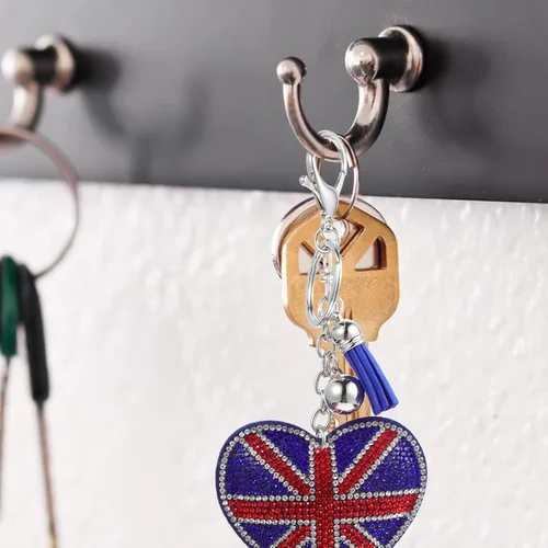 Vista 9 de Llavero Union Jack con diamantes de imitación, llavero de bandera británica, llavero de bandera británica, bolso de mano, recuerdo II 2022 recuerdo