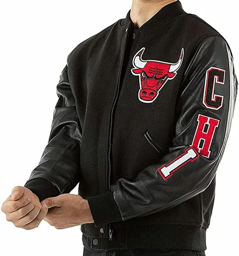 Vista 2 de La-Mejor Chicago Bomber Letterman Baseball Varsity Black & Red Bull Chaqueta de lana con piel sintética y cuero para hombre