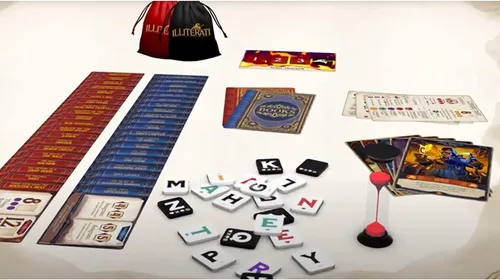 Vista 2 de Gap Closer Games Illiterati Juego de mesa cooperativo Juego de familia de palabras 1 a 5 jugadores Edades 7+ 30 minutos