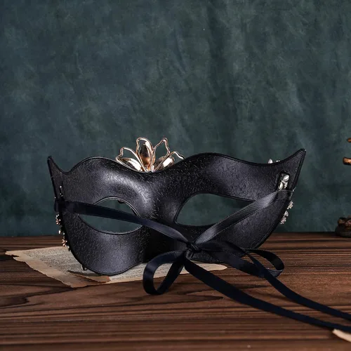 Vista 6 de ZinniDay Masquerade Masks Handmade Black Venetian Mask with Purple Rhinestone Half Face Mardi Gras Mask for Women and Men Halloween Party Cosplay