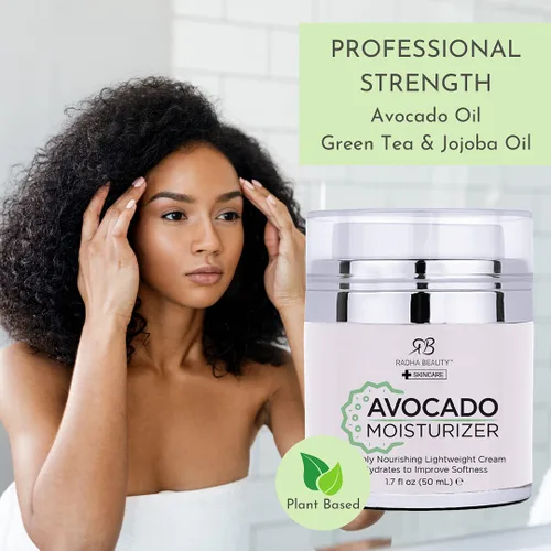 Vista 3 de Radha Beauty Hidratante de aguacate que aumenta el brillo, 1.7 fl oz. para cara, cuello, escote, crema facial ligera súper hidratante