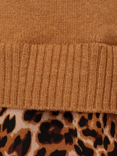 Vista 3 de Adrianna Papell Collar tejido estampado para mujer, color camello con guepardo básico, Camel con guepardo básico