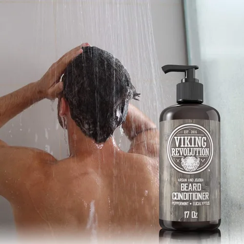 Vista 4 de Viking Revolution Acondicionador para barba con aceite de argán y jojoba - Suaviza y fortalece - Aroma natural a menta y eucalipto - Acondicionador