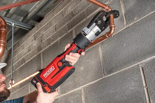 Vista 9 de RIDGID 67193 Modelo RP 351 Kit de herramienta de prensa ProPress estándar con cable con herramienta de prensa ProPress con cable, mandíbulas